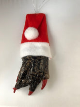 Load image into Gallery viewer, Cajun Alligator Claus
