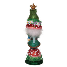Load image into Gallery viewer, Nutcracker
