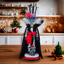 Load image into Gallery viewer, Nutcracker
