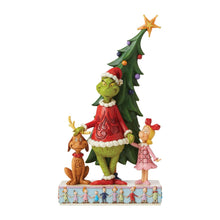Load image into Gallery viewer, Grinch, Max and Cindy by Tree
