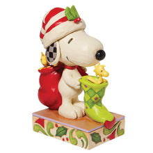Load image into Gallery viewer, Snoopy w/ Stocking and Woodsto
