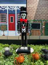 Load image into Gallery viewer, Day Of Dead Groom Nutcracker
