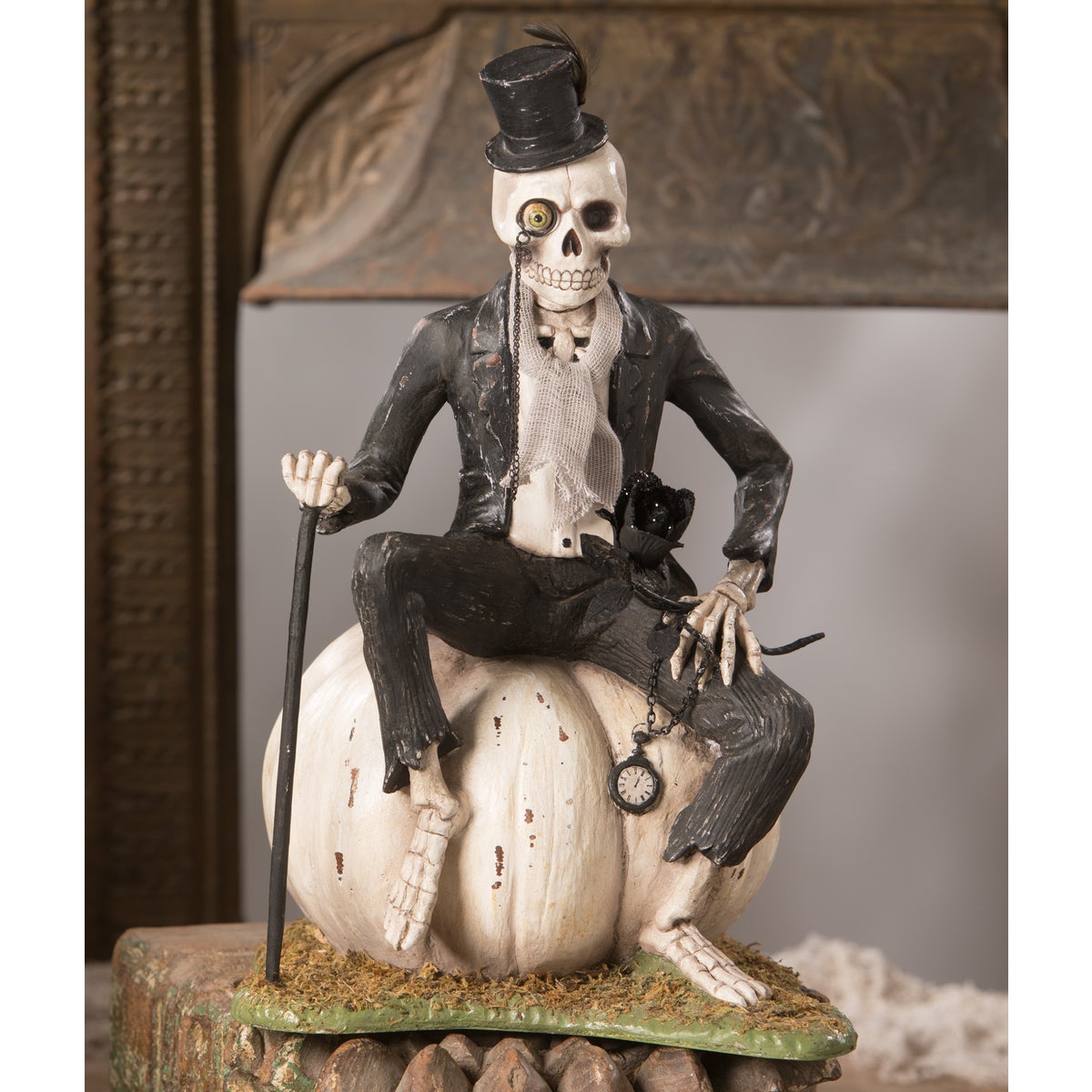 Mr. Skeleton On Pumpkin – Orleans Cajun Ornament and Gifts